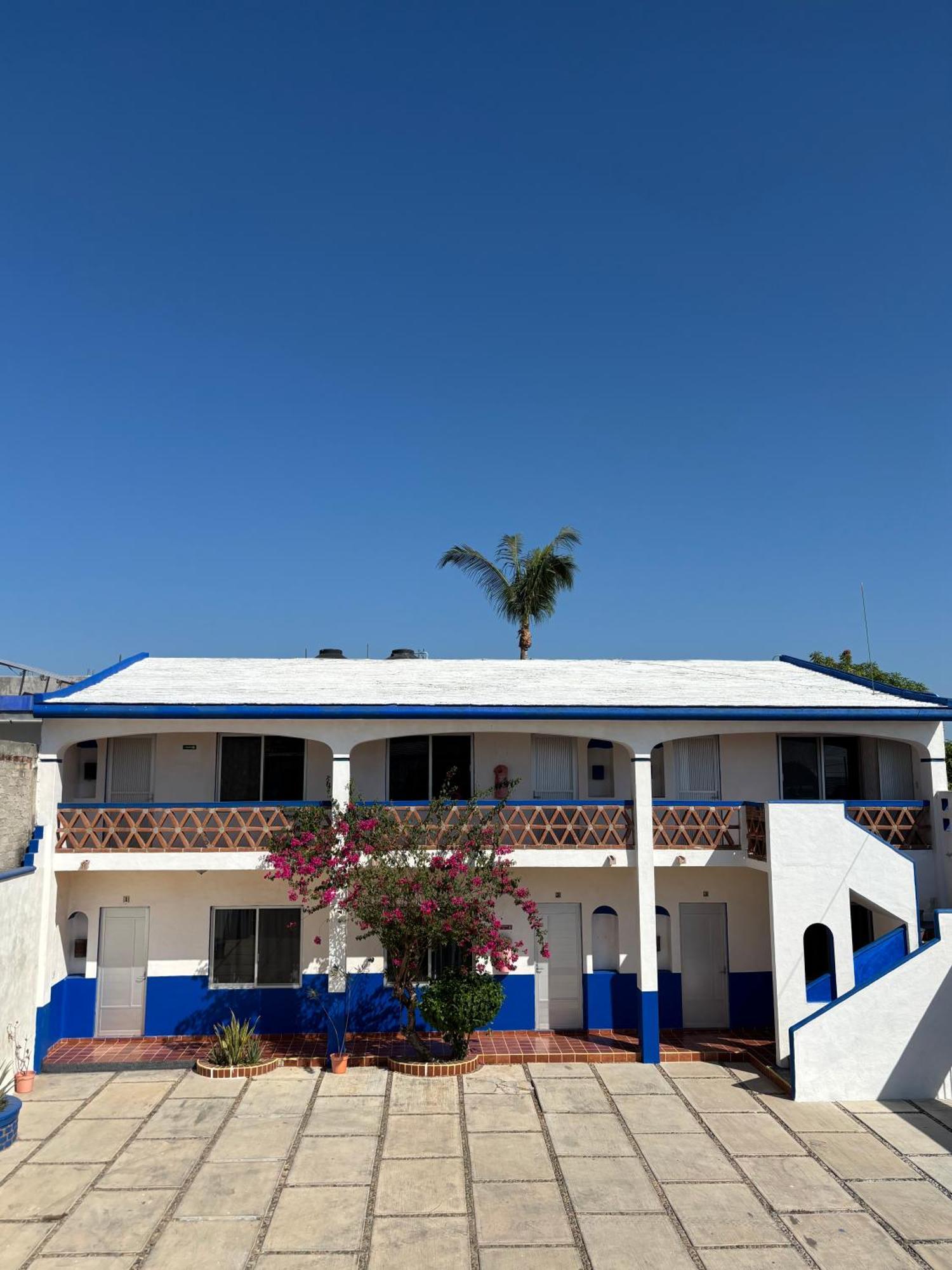 Hotel Costa Dorada Barra de Navidad Exterior foto